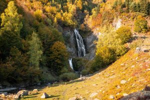 Cascada de Saut Deth Pish en Otoño.